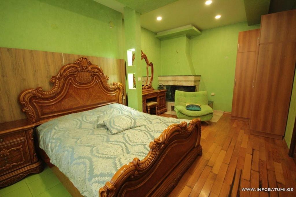 Hotel Black Sea House Batumi Exteriör bild